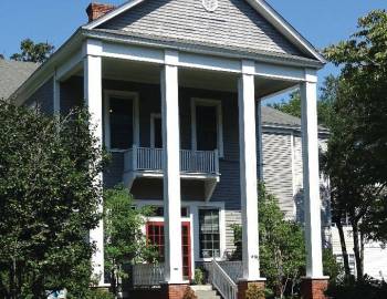 franklin square gallery southport